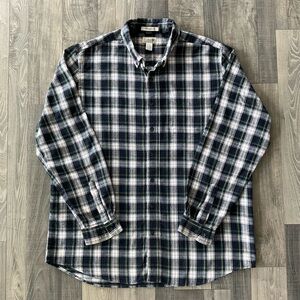 LL Bean Scotch Plaid Flannel Shirt
228066
Blue/Green/White Plaid
Men’s XL TALL